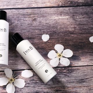 Toner xịt khoáng IyouB - Dịu da tức thời
