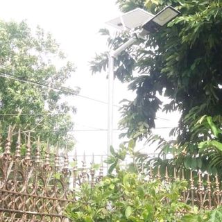 Đèn cao áp NLMT bàn chải