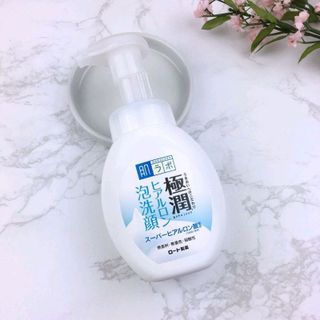 Bọt rửa mặt dưỡng ẩm Hadalabo - 160ml