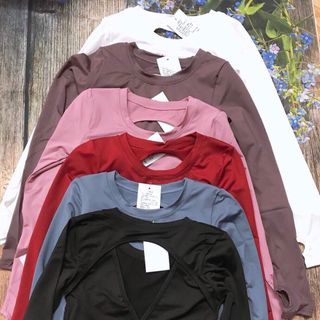 Croptop dài tay khoét lưng thể thao nữ