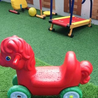 thú chòi hàng cao cấp dung cho trường mầm non