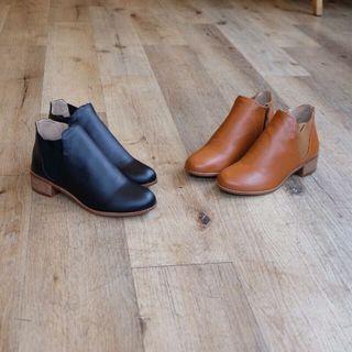 Boot xỏ thun 2 bên dễ đi