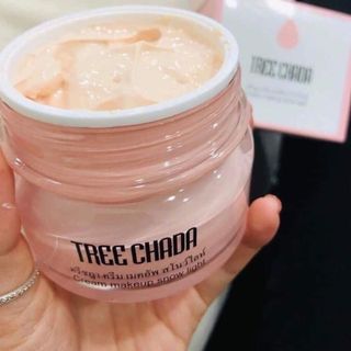 Kem dưỡng và make up nhẹ cho bạn ngày