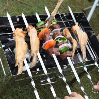 Bộ 10 que xiên thịt bằng inox dùng cho bếp nướng