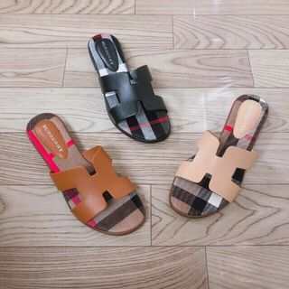 Dép siêu bền đẹp giá hạt dẻ