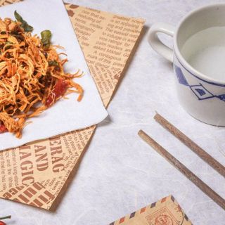 Khô gà lá chanh nhà làm