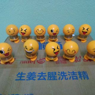 5 mẫu Emoji mặt cảm xúc siêu kute có đèn nháy ảnh thật