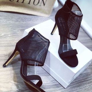 Giày bot lưoi cách điệu