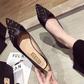 Giày bup ne ren