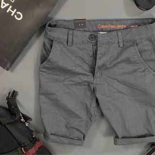 Short Kaki co giãn nhẹ