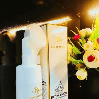 Sữa Rửa Mặt Detox Snow