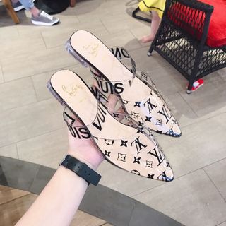 Dép sục Meka