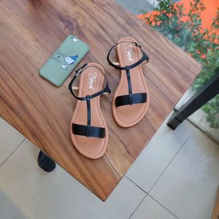 Giày Sdal chữ T siêu bền