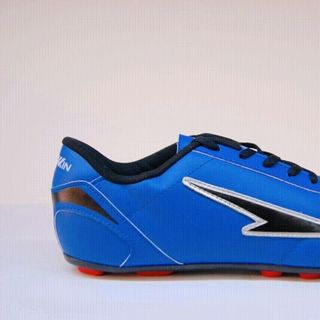 Giày đá banh nam siêu êm chân