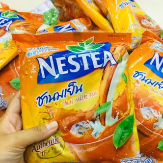 trà sữa thái đỏ và trà sữa dâu rừng thái