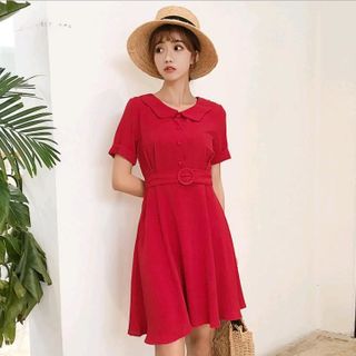 Đầm nữ kèm dây nịt đỏ và đen