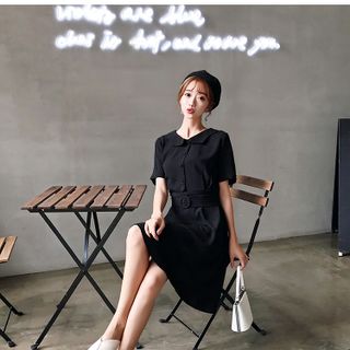 Đầm nữ kèm dây nịt đỏ và đen