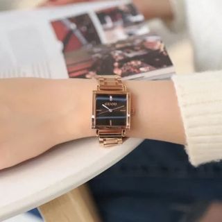 Đồng hồ nữ GUOU 8096 dây sắt