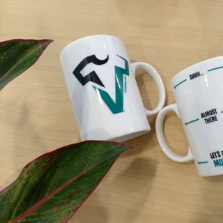 cốc sứ bát tràng in theo yêu cầu