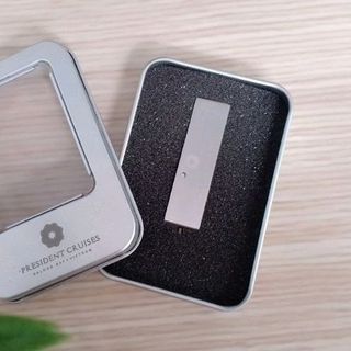 usb giá rẻ- có in logo