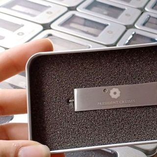 usb giá rẻ- có in logo