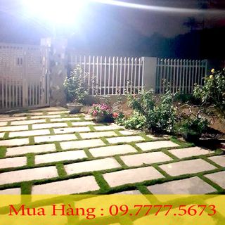 Đèn Năng Lượng Mặt Trời 40w đèn nhà kho, sân vườn, biệt thự