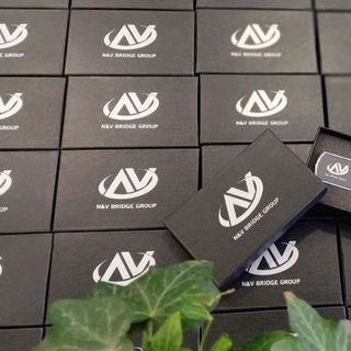 móc khóa kim loại khắc logo có hộp