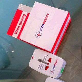 ổ cắm du lịch chuyển đổi đa năng