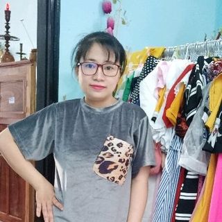 áo nhung có túi cổ tròn vải thun co giãn free size