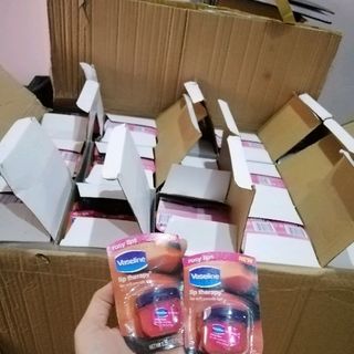 Son Dưỡng môi vaseline