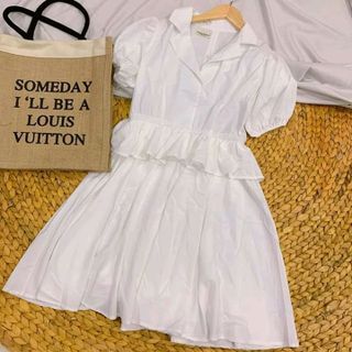 ĐẦM XÒE PEPLUM TRẮNG