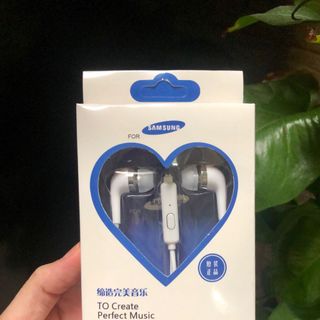 Tai nghe trái tim oppo/ss/vivo
