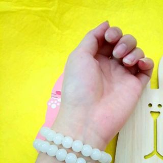 vòng chuỗi đeo tay nữ đủ màu