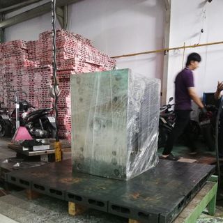 Pallet Coppha Đen Phẳng MỚI - ghép sàn nhựa - MS PLĐ5010 gt SIÊU BỀN - SIÊU RẺ