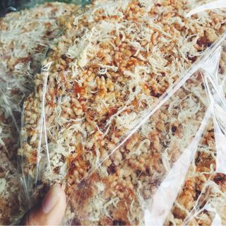 Cơm cháy chà bông làm 100 từ nếp ngỗng