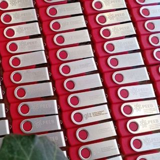 usb giá rẻ usb usb nhựa