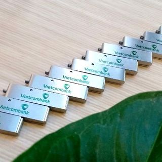 in logo - usb xoay kim loại
