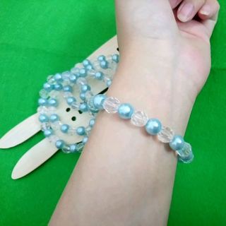chuỗi đeo tay mix hạt màu