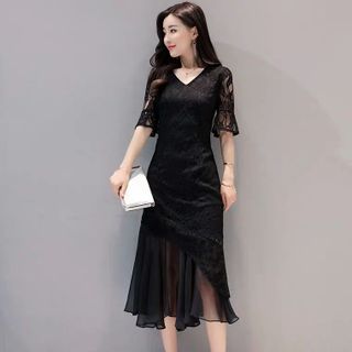 ĐẦM REN CAO CẤP ĐUÔI CÁ SANG TRỌNG ĐỦ SIZE 39-70KG MẶC VỪA