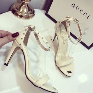 Giày sandal Ót nhon ho mui