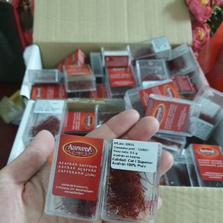 nhụy hoa nghệ tây 05 g - nhuy hoa nghe tay - saffron - nhuy hoa - nghe tay - HAPPY KISS