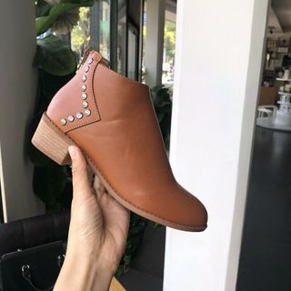 Giày Boot êm mềm đẹp