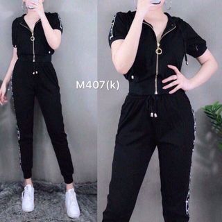 Bộ thể thao khoá cộc tay
