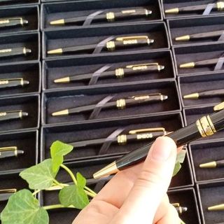 quà tặng doanh nghiệp - Bút kí