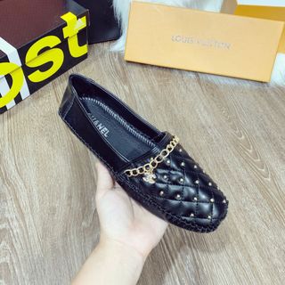 Giày bup bê đính hạt