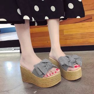 Dép xuồng hoa nơ