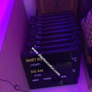 Đồng hồ nhiệt độ - Độ ẩm - Ngày Tháng Năm - DHC004