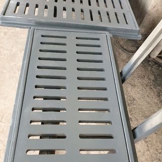 Song chắn rác bằng chất liệu Composite