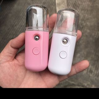 Máy phun sương tạo độ ẩm cầm tay