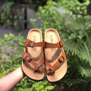 Dép đế trấu xỏ ngón màu bò nam